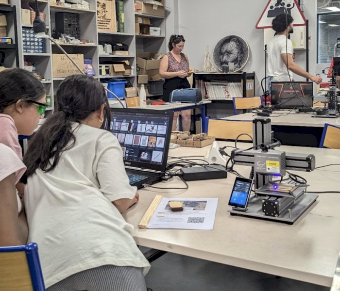Les Incroyables Possibles - Le Fablab de Nîmes
