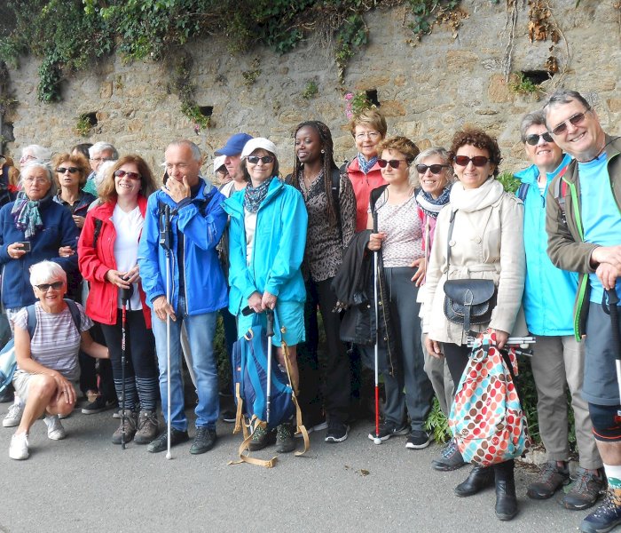 LES AUXILIAIRES DES AVEUGLES