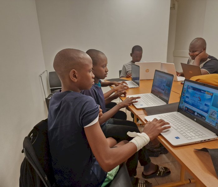 CONVERGENCE ACCÈS PROACTIVE DU NUMÉRIQUE 