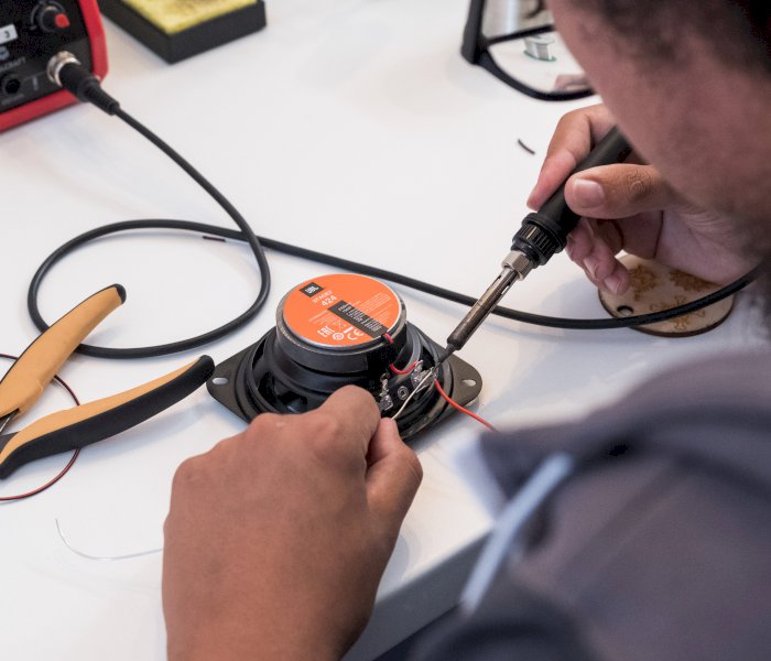 Association Combustible 
Numérique